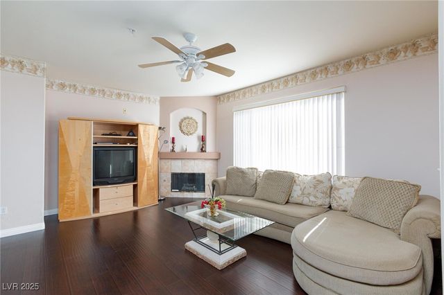 7185 South Durango Drive 201, Las Vegas, NV 89113