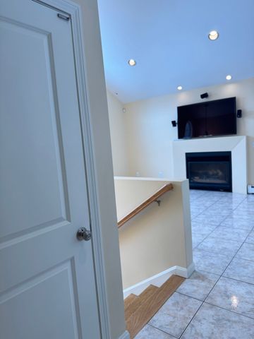 1015 Forbes St, New Bedford, MA 02745