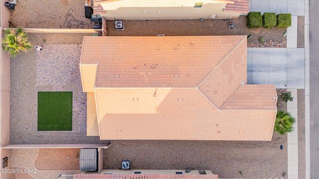 8546 W Finch Lane, Tucson, AZ 85757