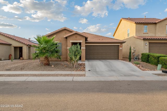 8546 W Finch Lane, Tucson, AZ 85757