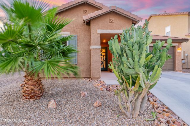 8546 W Finch Lane, Tucson, AZ 85757