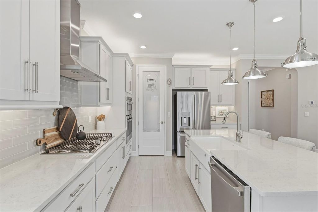 Image 10 of property listing at 4563 SAN MARTINO DRIVE, Wesley Chapel, FL 33543