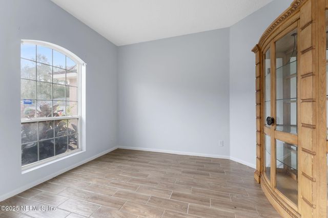 9974 TIMBER FALLS Lane, Jacksonville, FL 32219