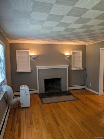 394 Riley Road 1, New Windsor, NY 12553