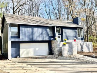 5223 N Barclay, La Porte, IN 46350