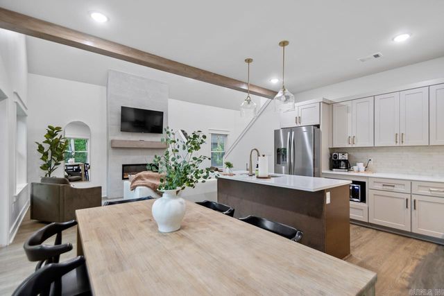 193 Sunshine Ln, Pangburn, AR 72121