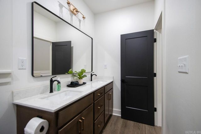 193 Sunshine Ln, Pangburn, AR 72121