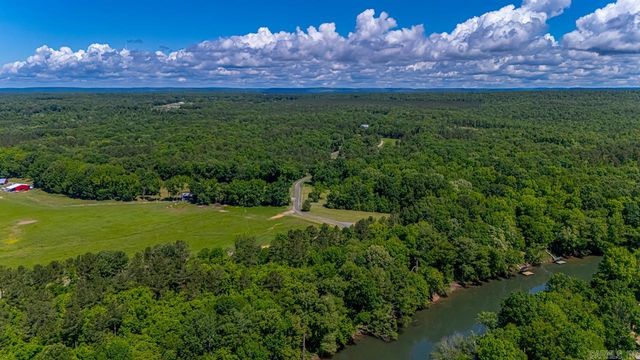 193 Sunshine Ln, Pangburn, AR 72121