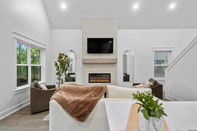 193 Sunshine Ln, Pangburn, AR 72121