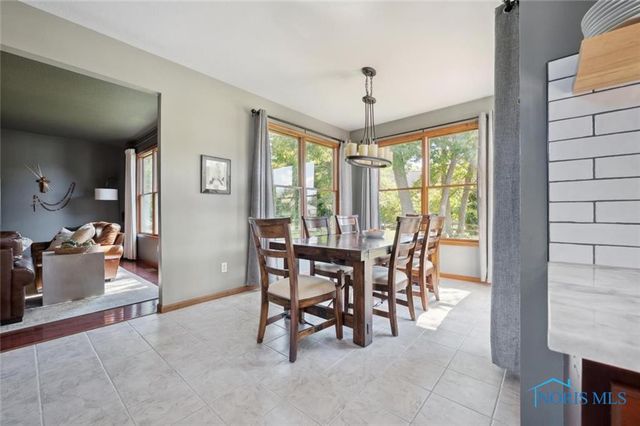 7951 Colony Oaks Drive, Toledo, OH 43617