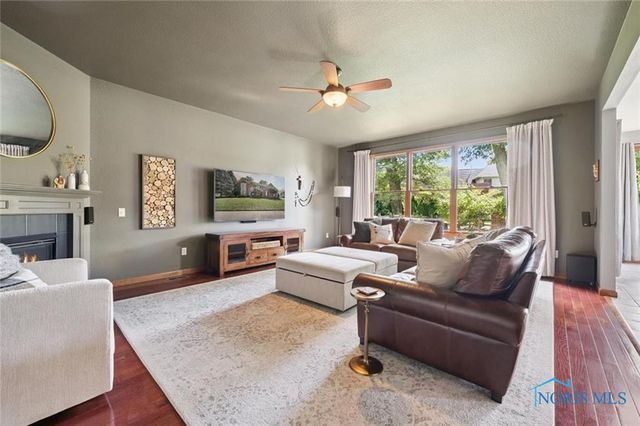 7951 Colony Oaks Drive, Toledo, OH 43617