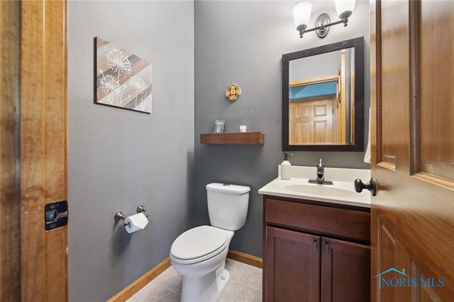 7951 Colony Oaks Drive, Toledo, OH 43617