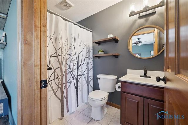 7951 Colony Oaks Drive, Toledo, OH 43617