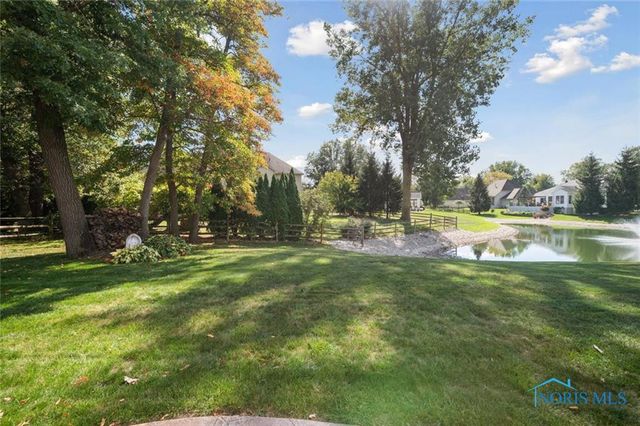 7951 Colony Oaks Drive, Toledo, OH 43617