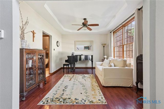 7951 Colony Oaks Drive, Toledo, OH 43617