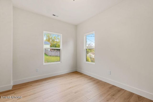 919 Turner St, Knoxville, TN 37917