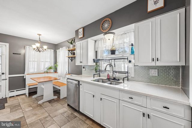 211 MARLBOROUGH AVE, Mount Ephraim, NJ 08059