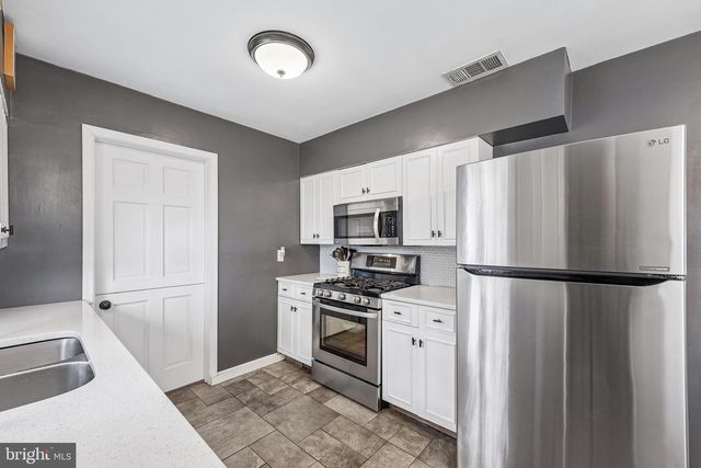 211 MARLBOROUGH AVE, Mount Ephraim, NJ 08059