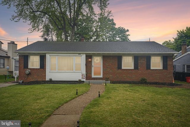 211 MARLBOROUGH AVE, Mount Ephraim, NJ 08059