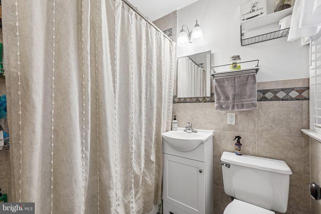 211 MARLBOROUGH AVE, Mount Ephraim, NJ 08059