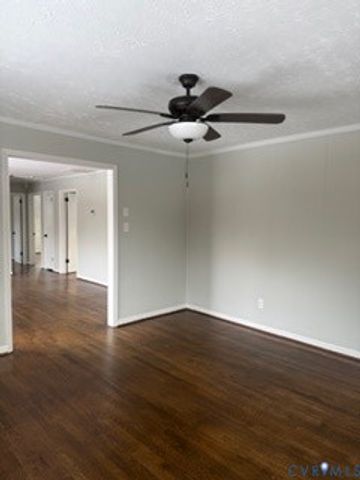 4611 Hickory Rd, South Chesterfield, VA 23803