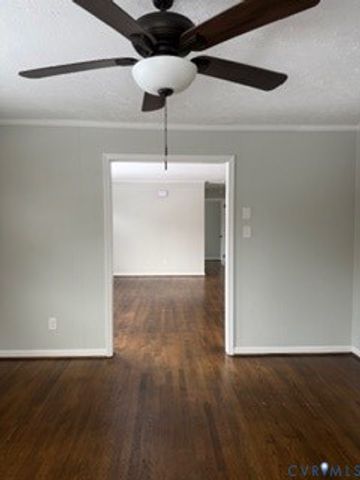 4611 Hickory Rd, South Chesterfield, VA 23803