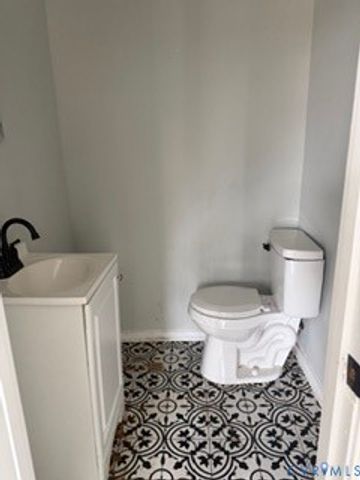 4611 Hickory Rd, South Chesterfield, VA 23803