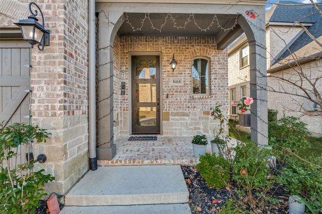 8468 Wembley, The Colony, TX 75056