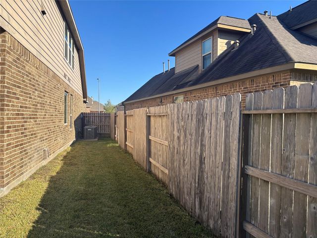 20411 Bristol Bluff Lane, Richmond, TX 77407