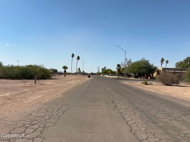 3745 W Pacific Drive 5, Eloy, AZ 85131