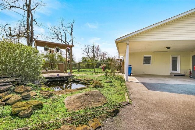 2783 Old Whitley Road, London, KY 40744
