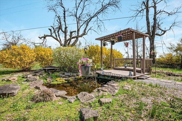 2783 Old Whitley Road, London, KY 40744
