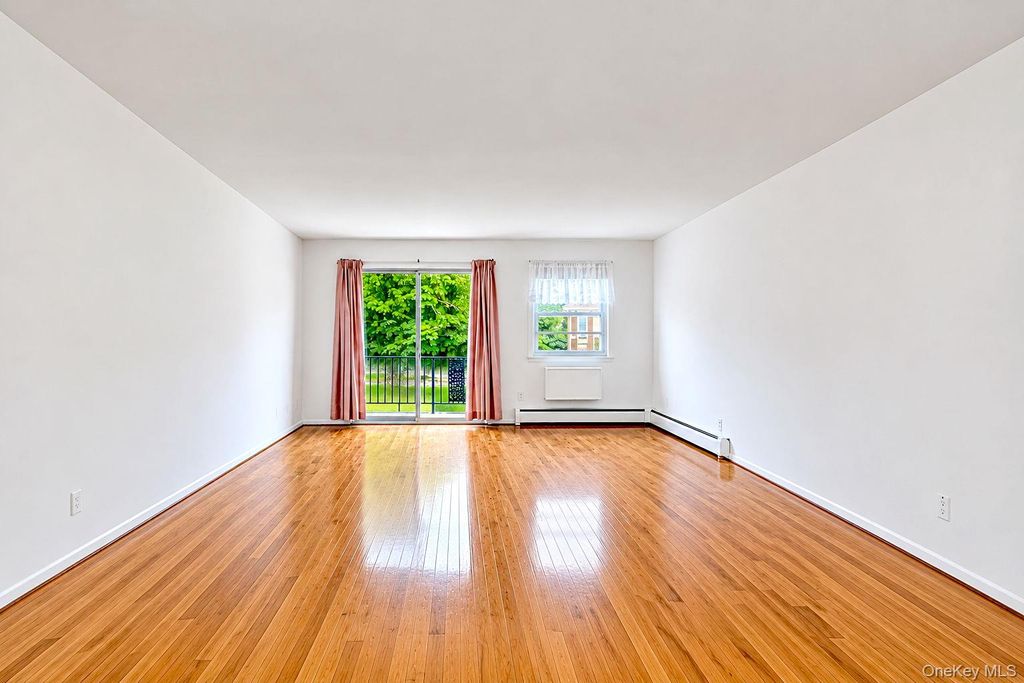 3221 Wilshire Lane 21E, Oakdale, NY 11769 — photo 5