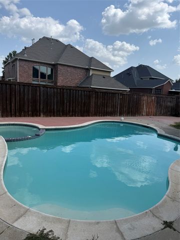 1510 Summit Ridge Drive, Garland, TX 75043