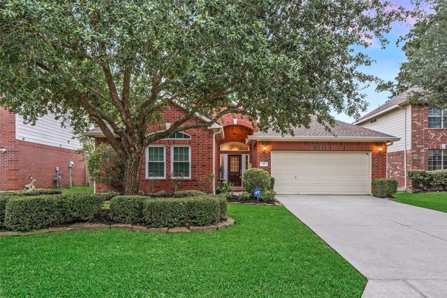 11 Gilmore Grove Place, The Woodlands, TX 77382