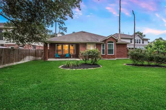 11 Gilmore Grove Place, The Woodlands, TX 77382