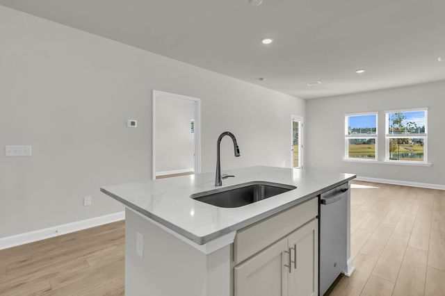 1069 Dusk Drive, Summerville, SC 29486