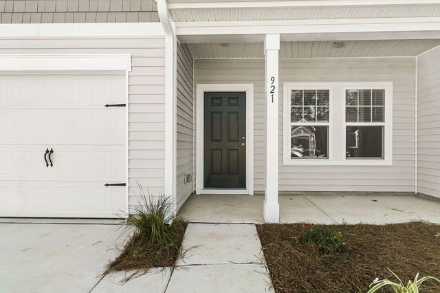 1069 Dusk Drive, Summerville, SC 29486