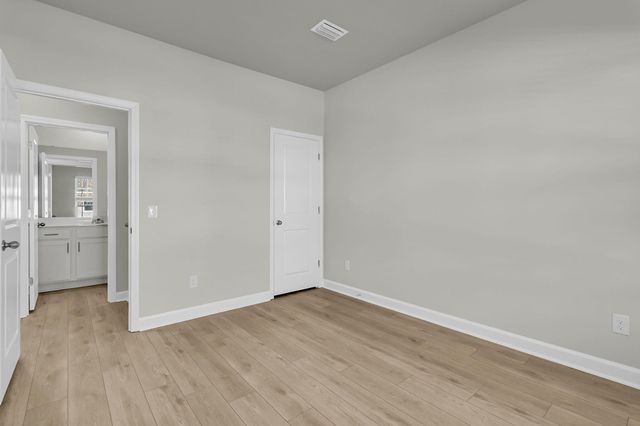 1069 Dusk Drive, Summerville, SC 29486