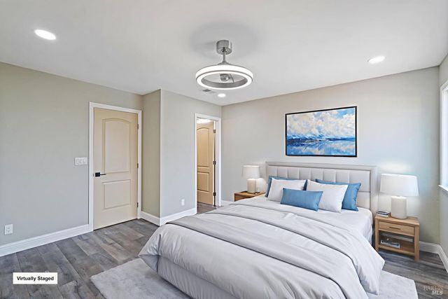 880 Knights Cir, Vallejo, CA 94591