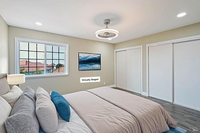 880 Knights Cir, Vallejo, CA 94591