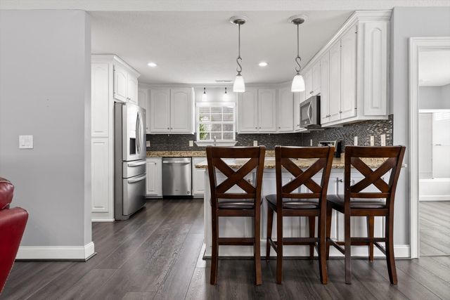 97 Valley Glen, Trenton, GA 30752