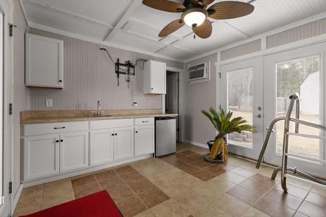 97 Valley Glen, Trenton, GA 30752