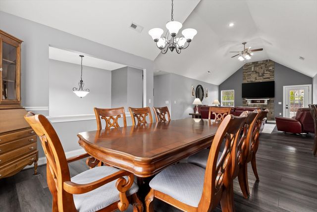 97 Valley Glen, Trenton, GA 30752