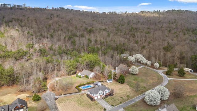 97 Valley Glen, Trenton, GA 30752