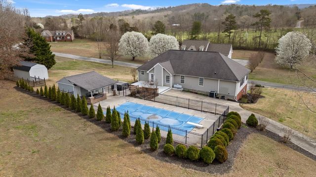 97 Valley Glen, Trenton, GA 30752