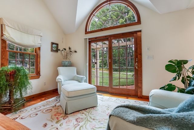 188 South St, Berlin, MA 01503