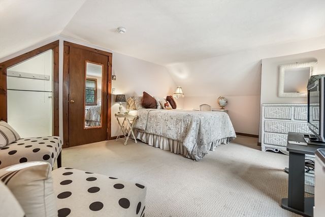 188 South St, Berlin, MA 01503