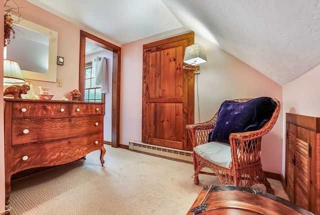188 South St, Berlin, MA 01503