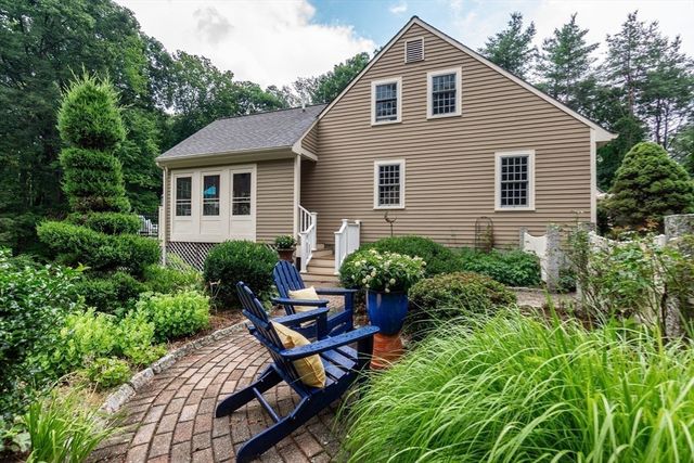 188 South St, Berlin, MA 01503